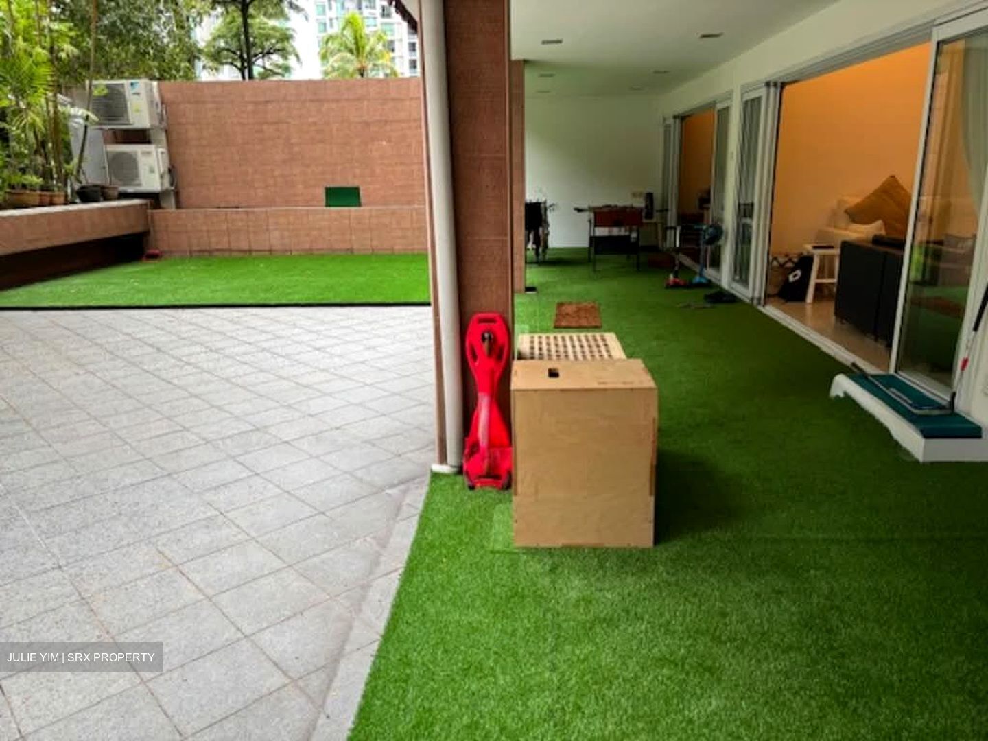 Ridgewood (D10), Condominium #574028341